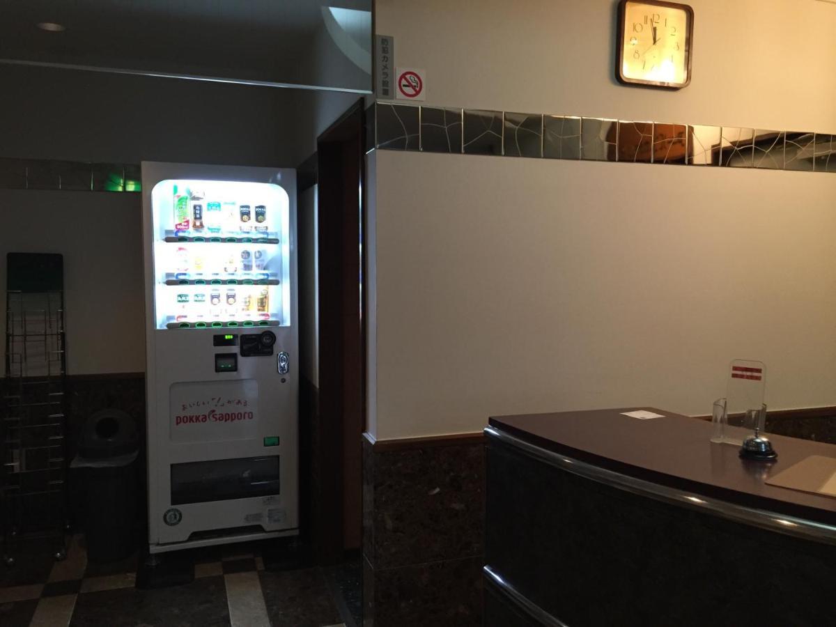 Urban Hotel Morishita Токио Екстериор снимка