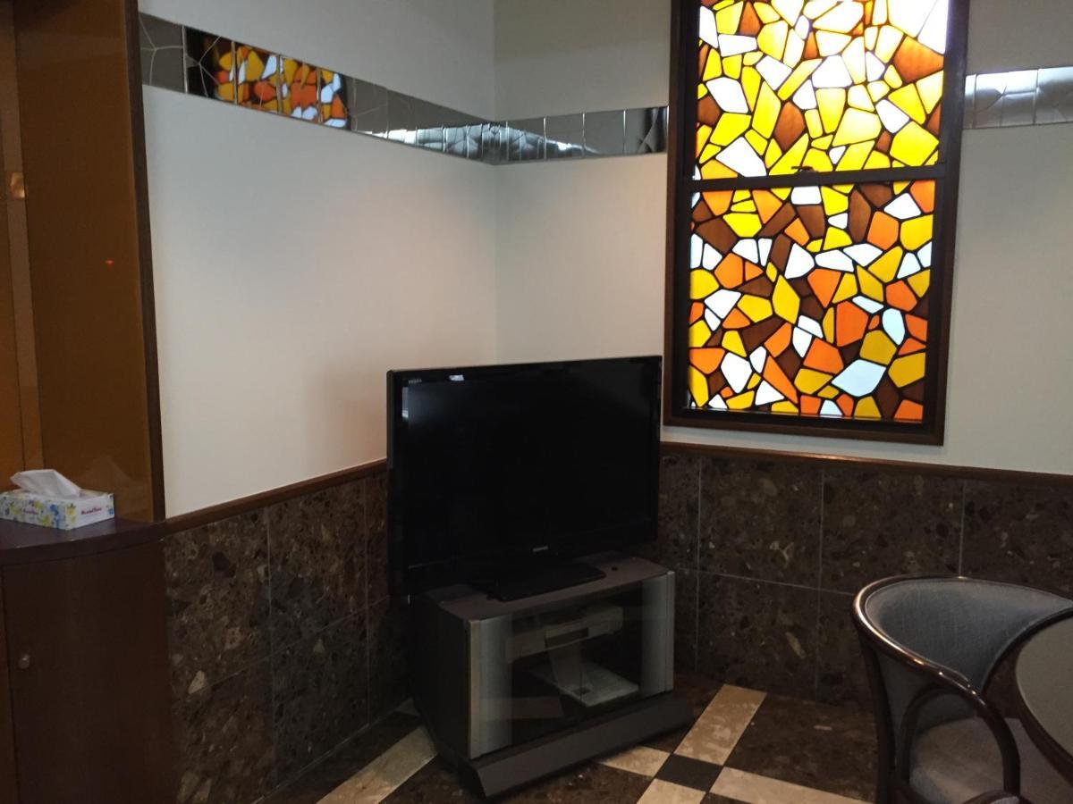 Urban Hotel Morishita Токио Екстериор снимка